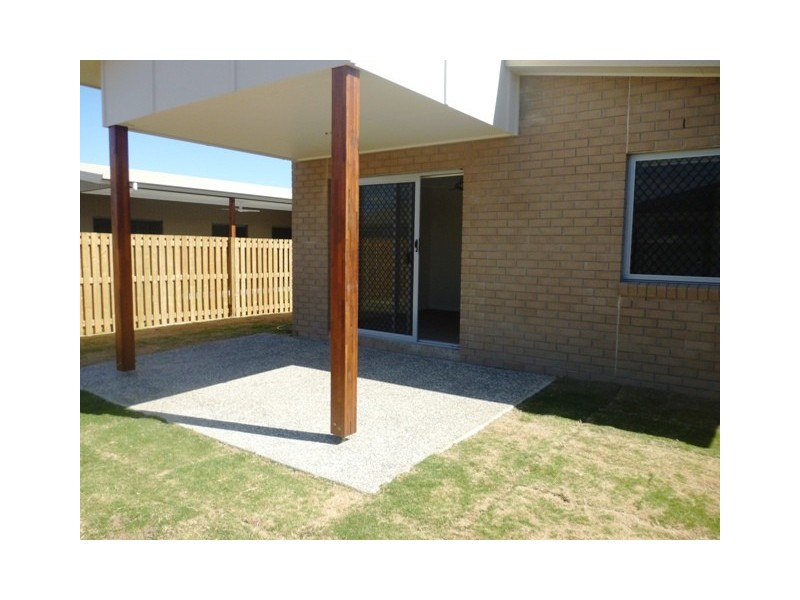6 Cordingly Street, Blackwater QLD 4717