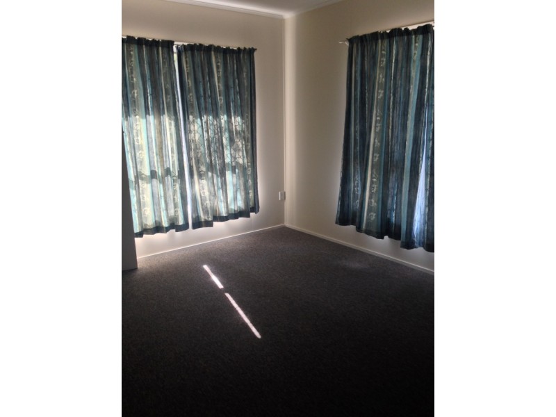31 Evans Street, Blackwater QLD 4717