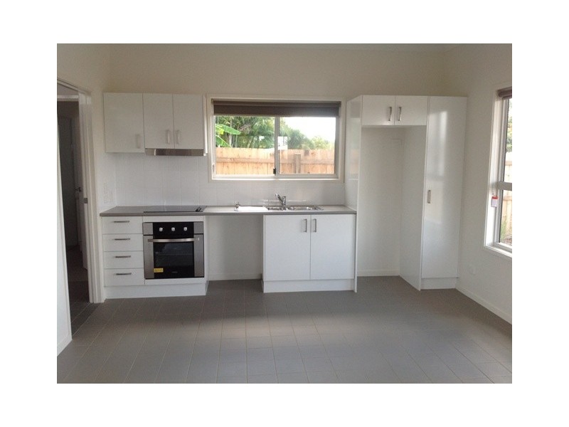 11 Aurora Close, Blackwater QLD 4717