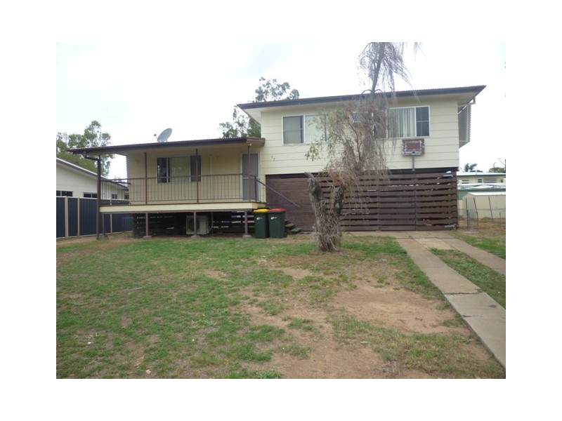 77 Bauman Way, Blackwater QLD 4717