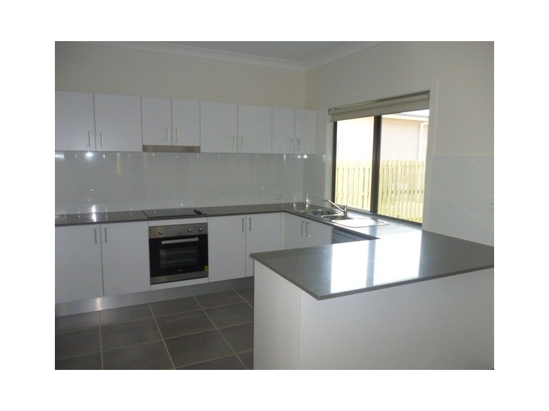 4 Cordingly Street, Blackwater QLD 4717