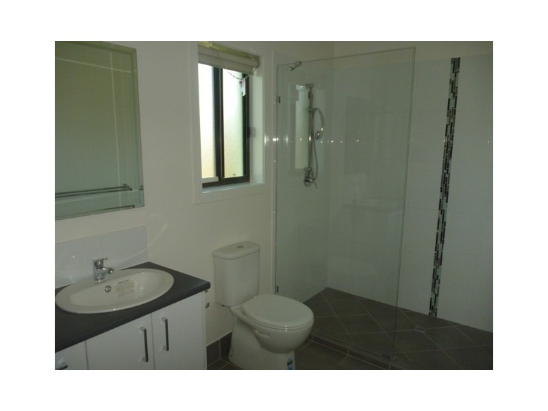 4 Cordingly Street, Blackwater QLD 4717