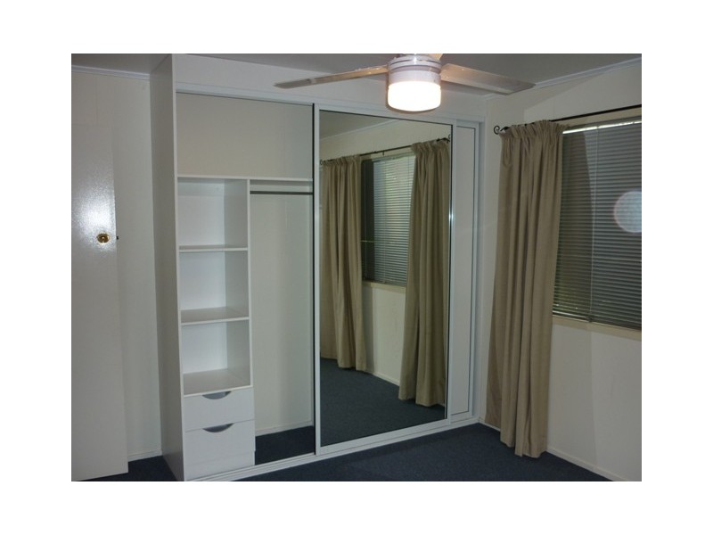 60 Acacia Street, Blackwater QLD 4717