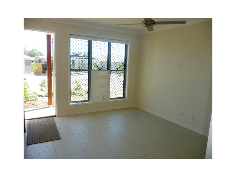 6 Penrose Circuit, Blackwater QLD 4717