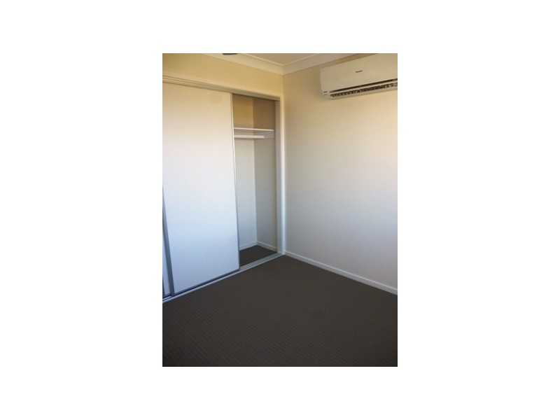 6 Penrose Circuit, Blackwater QLD 4717