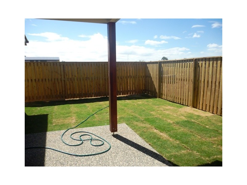 6 Penrose Circuit, Blackwater QLD 4717