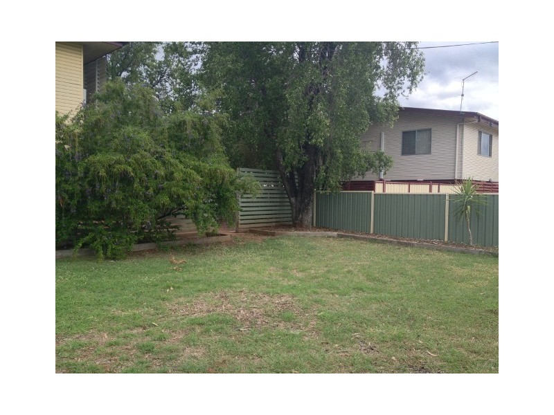 2 Myall Street, Blackwater QLD 4717