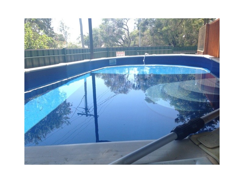 73b Arthur Street, Blackwater QLD 4717