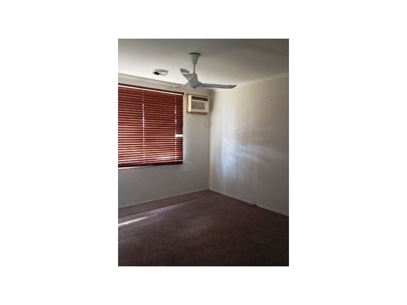 25 Acacia Street, Blackwater QLD 4717