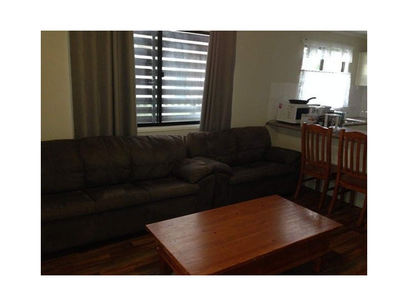 1b  Pendula Lane, Blackwater QLD 4717