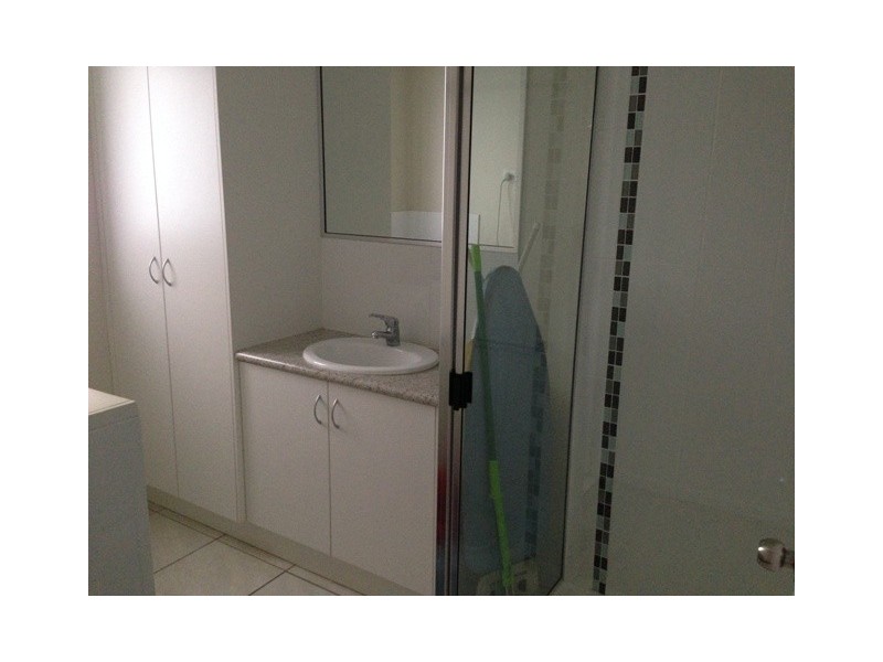 1b  Pendula Lane, Blackwater QLD 4717