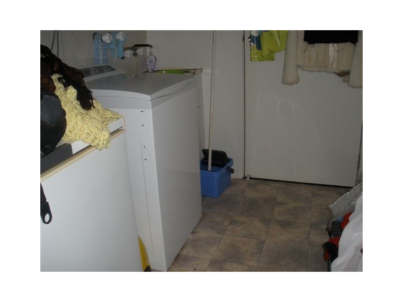 31 Taurus Street, Blackwater QLD 4717