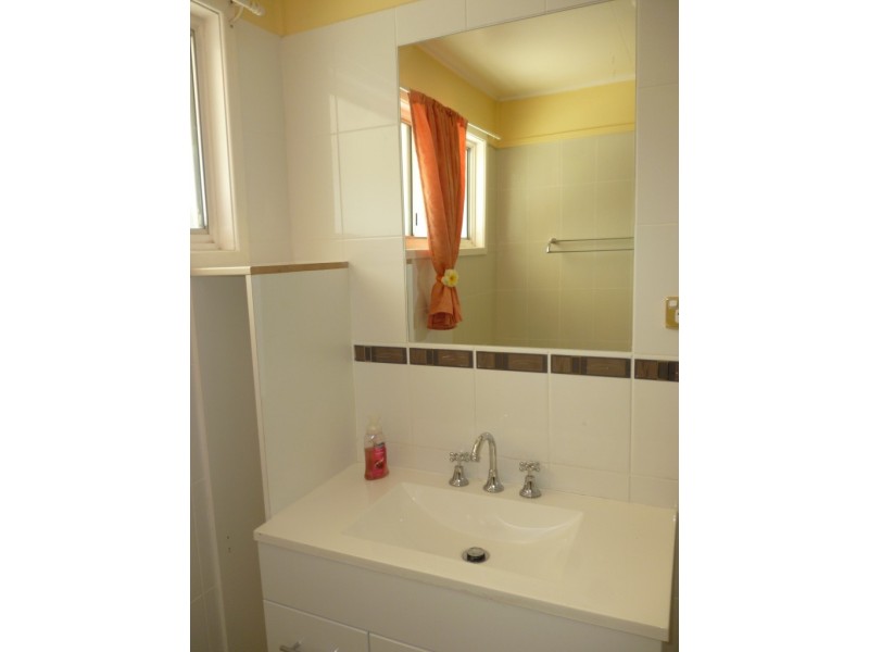 12 Bauman Way, Blackwater QLD 4717