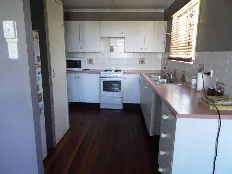 2 Mahogany Street, Blackwater QLD 4717