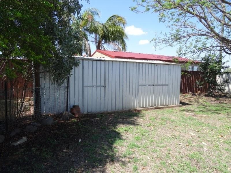 2 Mahogany Street, Blackwater QLD 4717