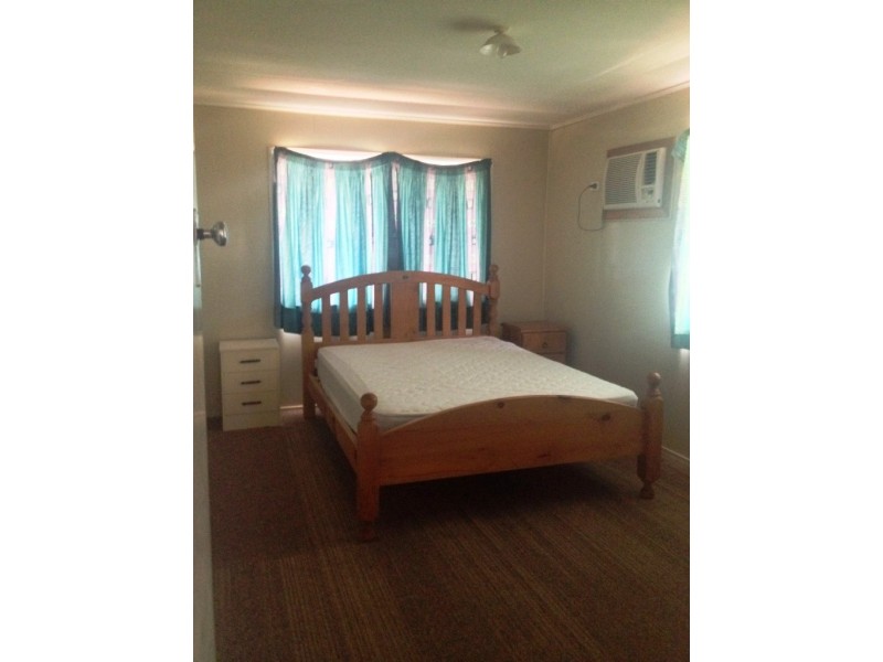 76 ARTHUR STREET, Blackwater QLD 4717