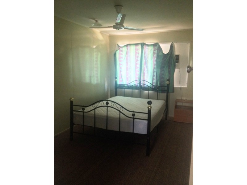 76 ARTHUR STREET, Blackwater QLD 4717