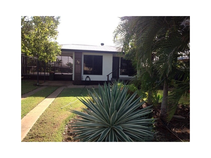 32 Littlefield Street, Blackwater QLD 4717