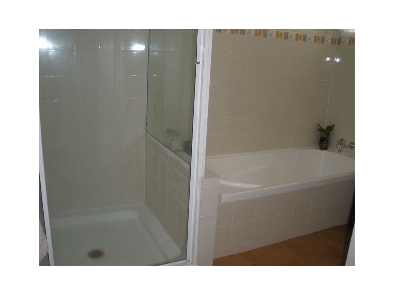 24 Birt Street, Blackwater QLD 4717