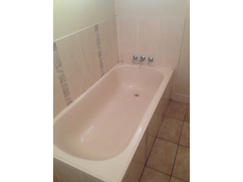 9 Bottletree Avenue, Blackwater QLD 4717