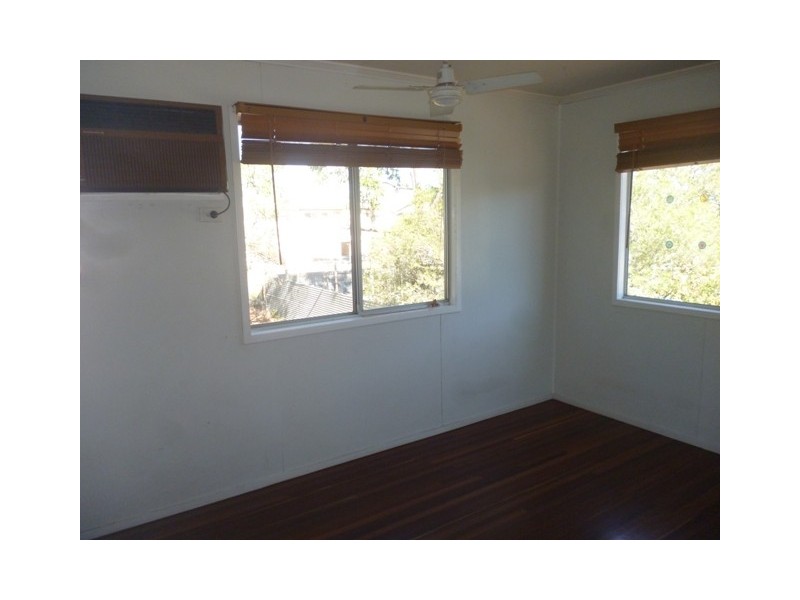 21 Gum Street, Blackwater QLD 4717