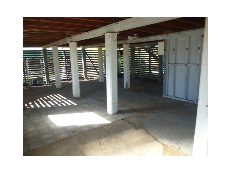 21 Gum Street, Blackwater QLD 4717
