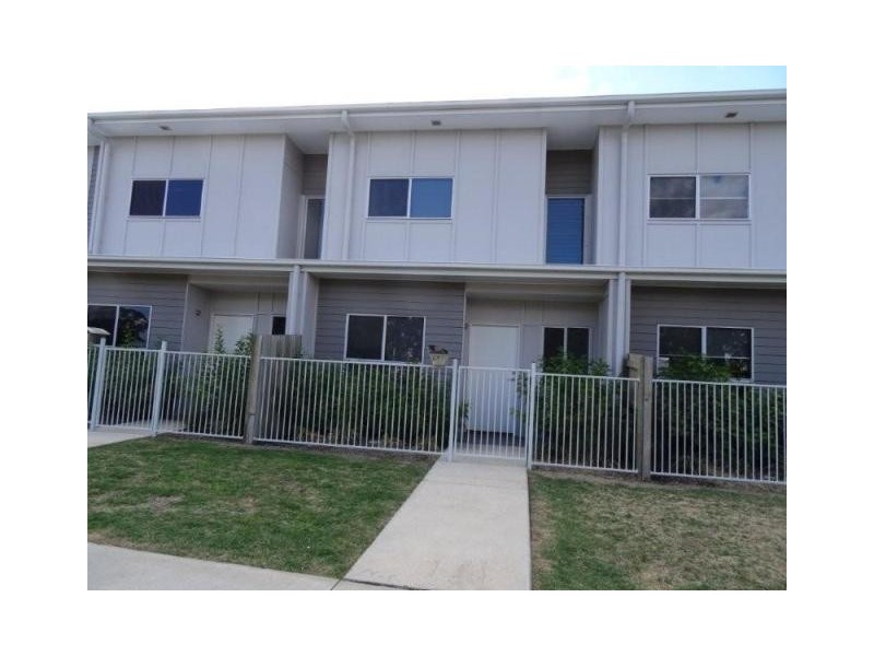 7 Aurora Close, Blackwater QLD 4717