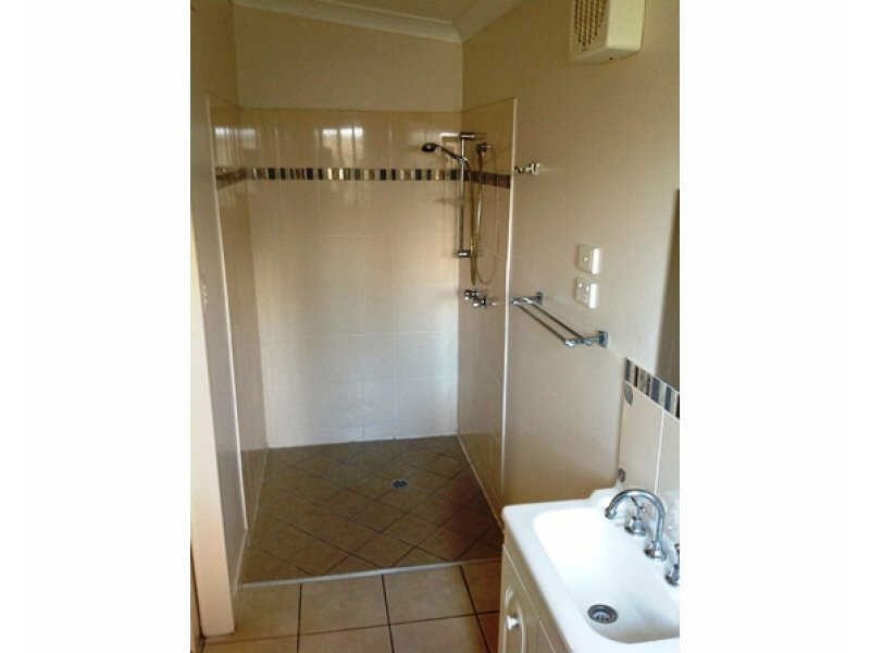57 Bendee Crescent, Blackwater QLD 4717