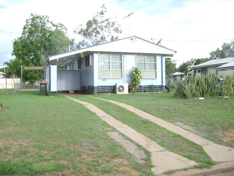 49 Littlefield Street, Blackwater QLD 4717