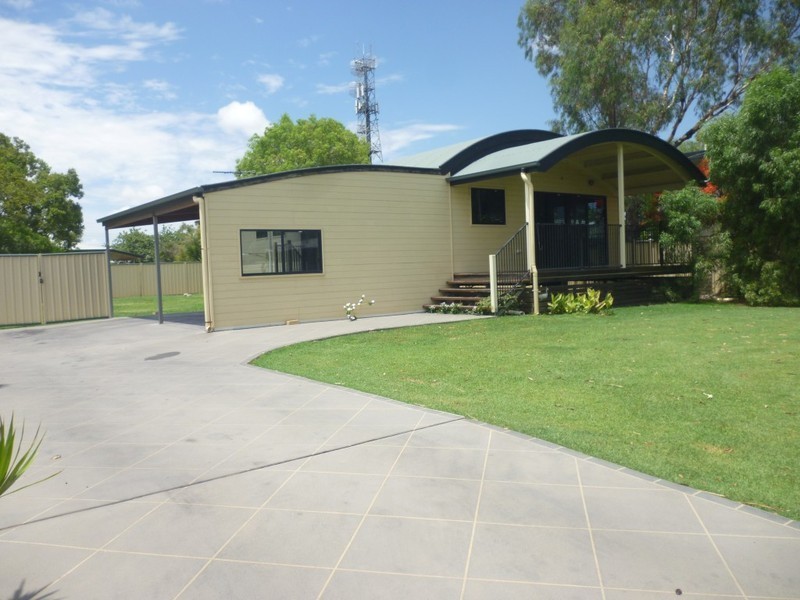 3 Oliffe Street, Blackwater QLD 4717