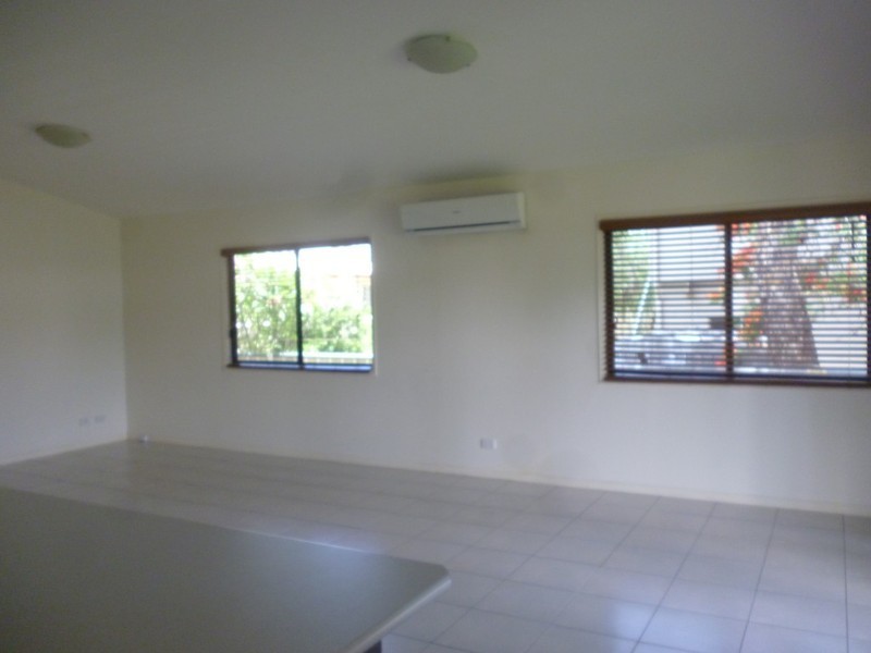 3 Oliffe Street, Blackwater QLD 4717