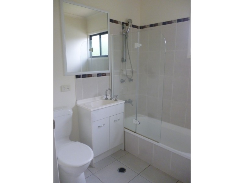 3 Oliffe Street, Blackwater QLD 4717