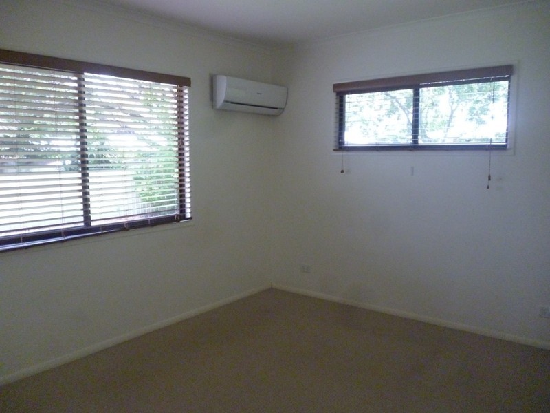 3 Oliffe Street, Blackwater QLD 4717