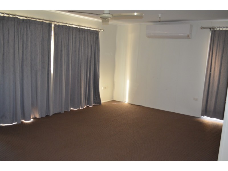 75 Bauman Way, Blackwater QLD 4717