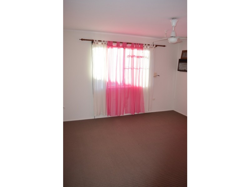 75 Bauman Way, Blackwater QLD 4717