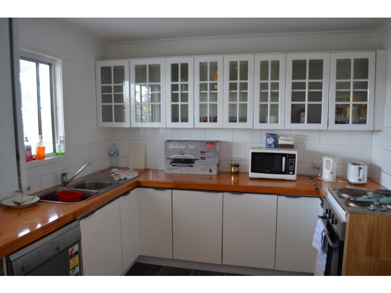 43 Bremner Street, Blackwater QLD 4717