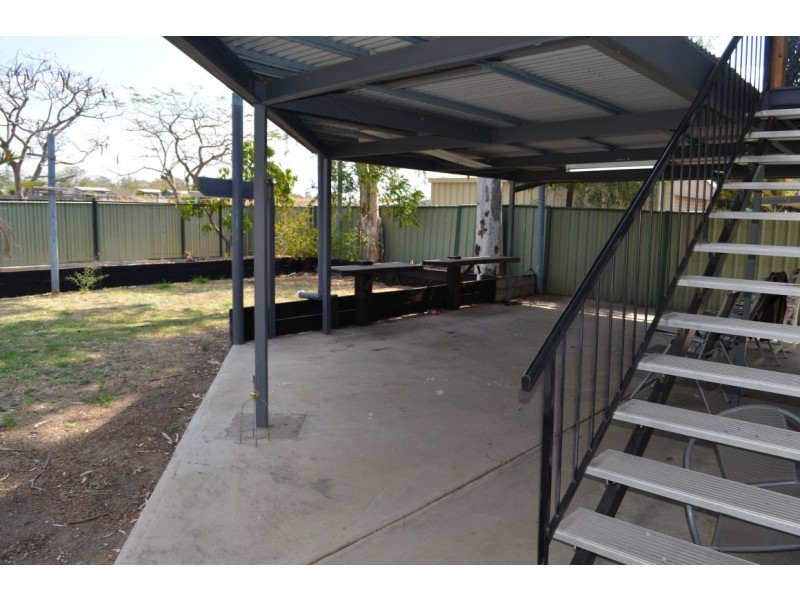 43 Bremner Street, Blackwater QLD 4717