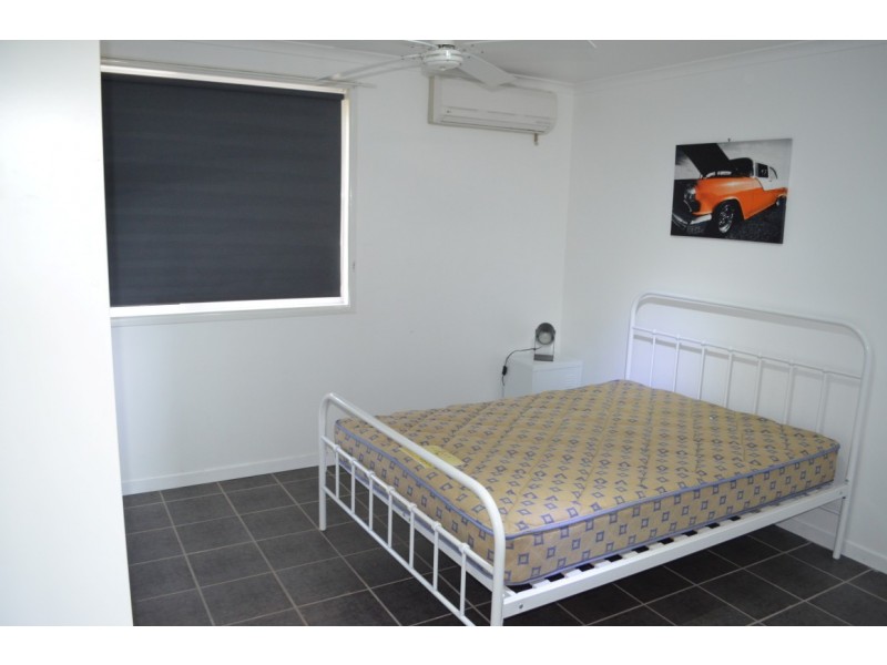 43 Bremner Street, Blackwater QLD 4717