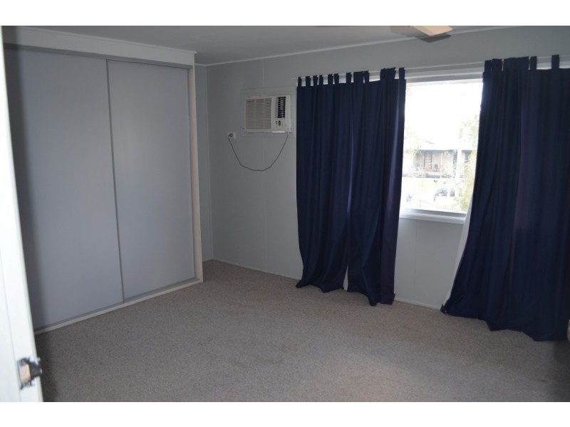 1 Bredhauer Street, Blackwater QLD 4717