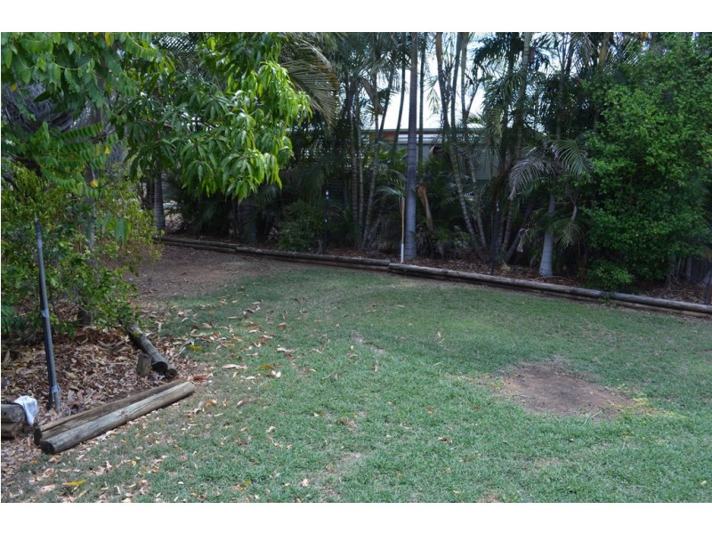 16 Ironbark Street, Blackwater QLD 4717