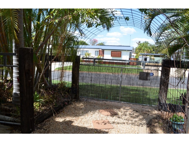 16 Ironbark Street, Blackwater QLD 4717