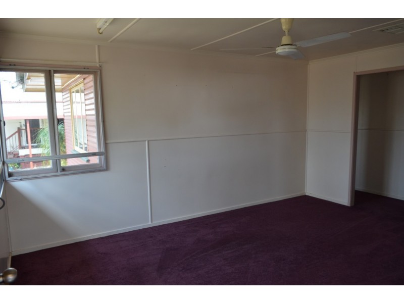 18 Fay Street, Blackwater QLD 4717