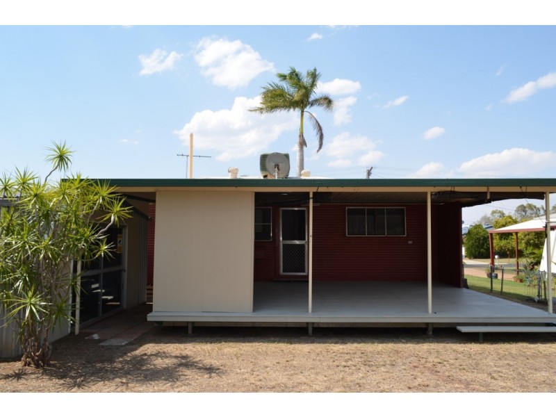 18 Fay Street, Blackwater QLD 4717