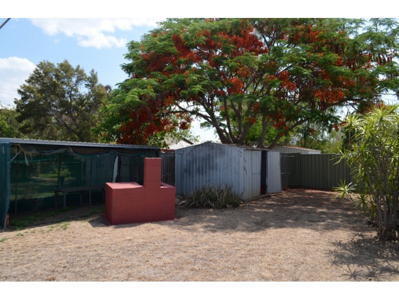 18 Fay Street, Blackwater QLD 4717