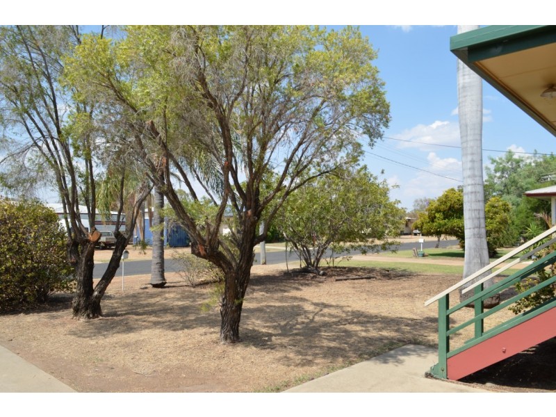 18 Fay Street, Blackwater QLD 4717