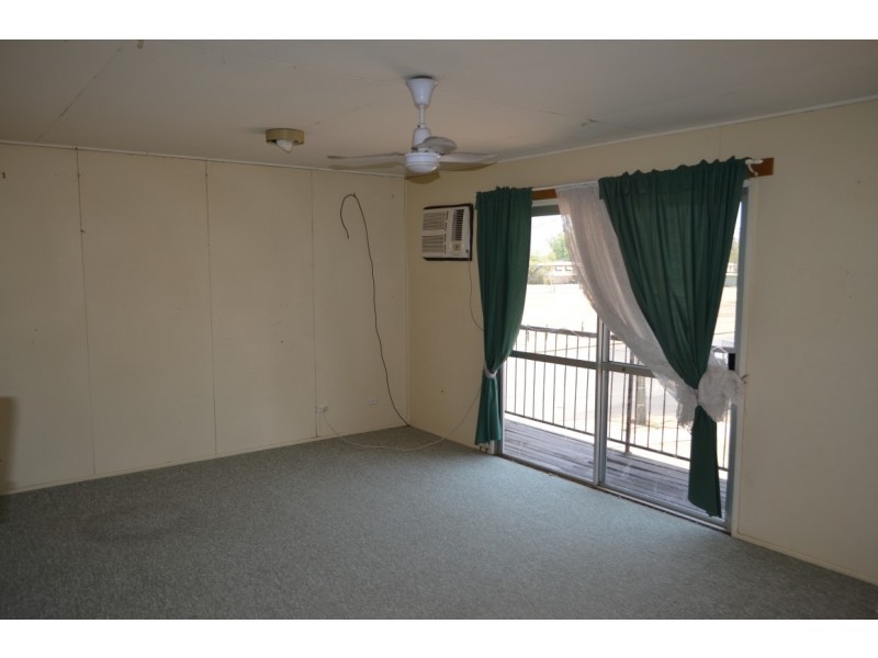 32 Conachan Street, Blackwater QLD 4717