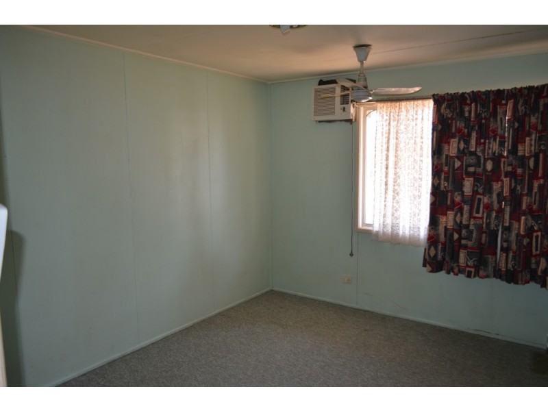 32 Conachan Street, Blackwater QLD 4717