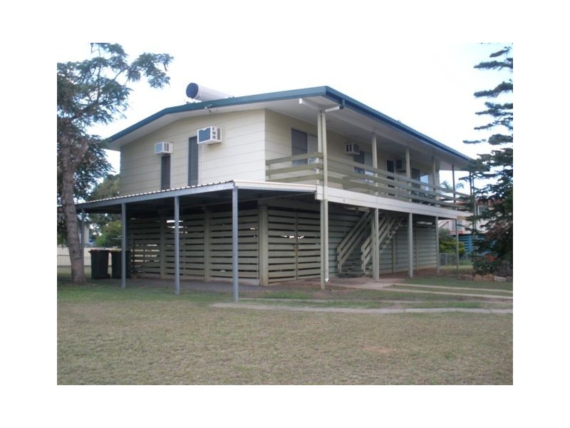 4 Adams Crescent, Blackwater QLD 4717