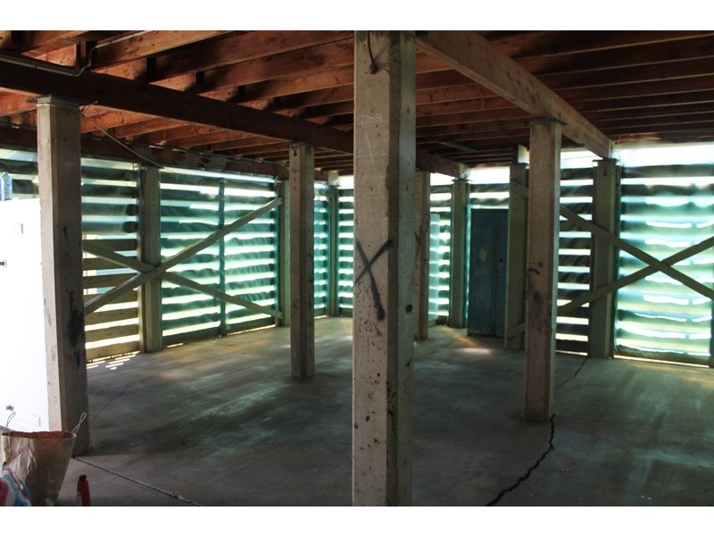 4 Adams Crescent, Blackwater QLD 4717