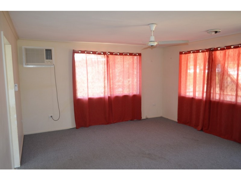 26 Cork Street, Blackwater QLD 4717